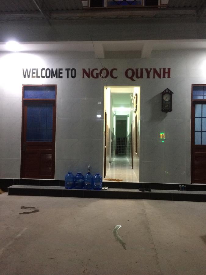Hotel Khach San Ngoc Quynh à La Gi Extérieur photo