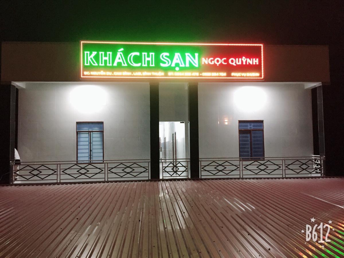Hotel Khach San Ngoc Quynh à La Gi Extérieur photo